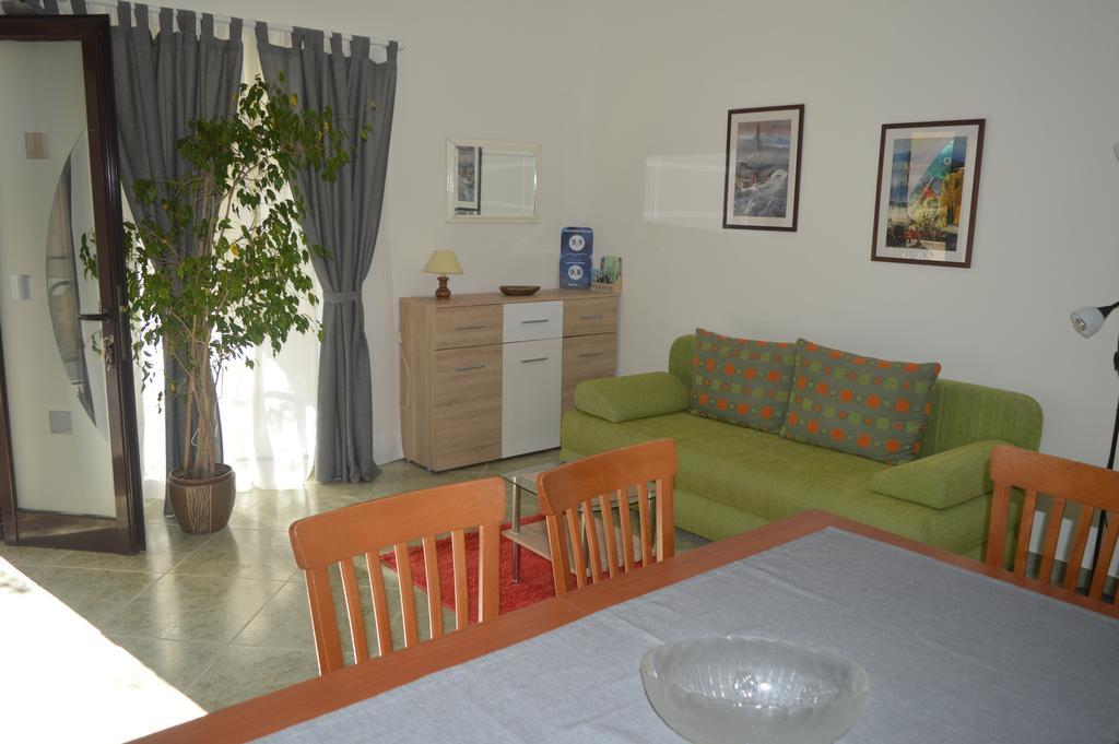 Apartments Sterna Grožnjan Zewnętrze zdjęcie